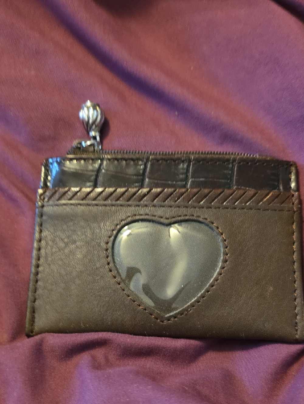 VINTAGE BRIGHTON BROWN HEART ID CARD HOLDER WITH  ZIP POCKET
